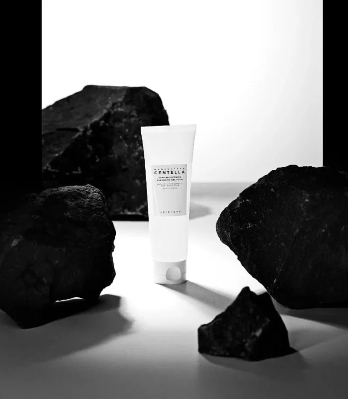 skin1004-cleanser-125ml-madagascar-centella-tone-brightening-cleansing-gel-foam-36440356225270_14