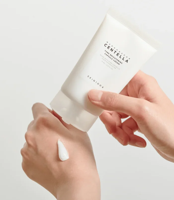 skin1004-madagascar-centella-tone-brightening-capsule-cream-75m-37793803436278_1440x