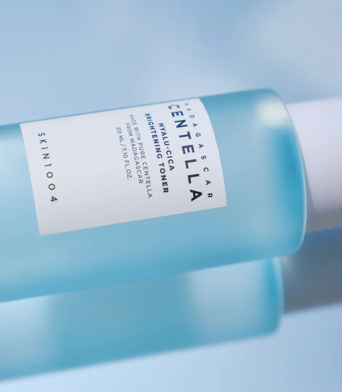 skin1004-toner-hyalu-cica-brightening-toner-38609127702774_1440x skin1004-toner-hyalu-cica-brightening-toner-38609127702774_1440x