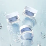 BirchMoisture_cream_01_8585a3a5-a9eb-4f85-83ef-fab35df38f1d